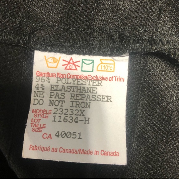 Frank Lyman Black & Gold Ruffle Open Front Cardigan, size 20 - Picture 9 of 11